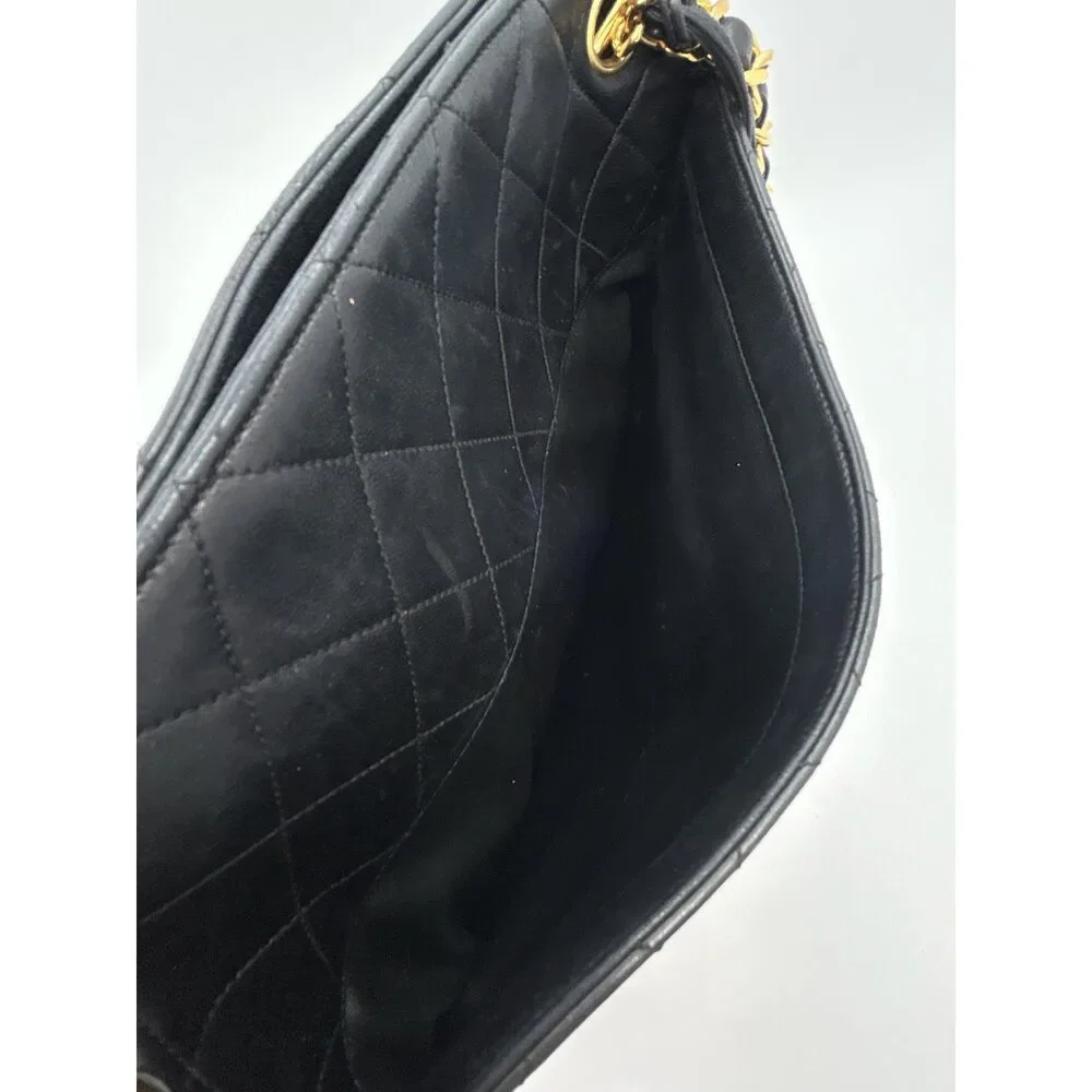 CHANEL Black Women Purse - Picture 11 of 15